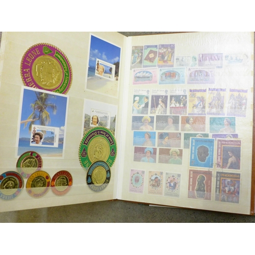 687 - Stamps; Commonwealth and World, Mauritius, Gambia, Sarawak, Jamaica, BWI, Grenada, Belize, Antigua, ... 