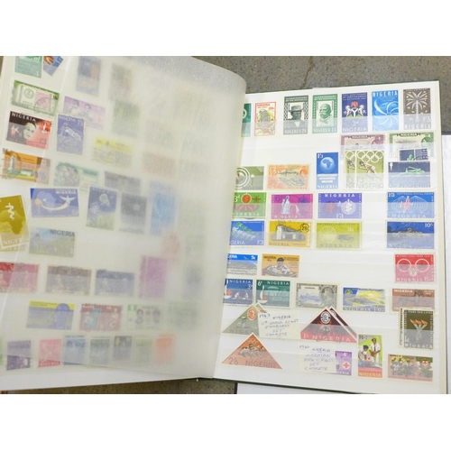 687 - Stamps; Commonwealth and World, Mauritius, Gambia, Sarawak, Jamaica, BWI, Grenada, Belize, Antigua, ... 