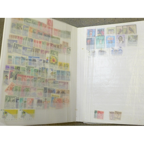 687 - Stamps; Commonwealth and World, Mauritius, Gambia, Sarawak, Jamaica, BWI, Grenada, Belize, Antigua, ... 