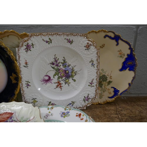 836 - 19th Century and later cabinet plates including Royal Crown Derby **PLEASE NOTE THIS LOT IS NOT ELIG... 