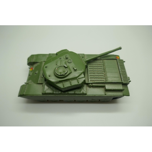 847 - A Dinky Toys 651 Centurion Tank, boxed