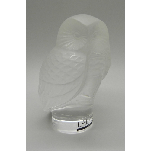 853 - A Lalique glass model owl, 83mm