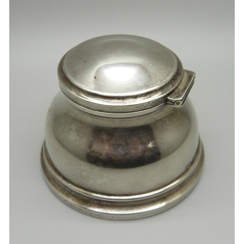 873 - An Asprey silver inkwell, signed Asprey, London 1929