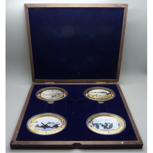 922 - Seven Windsor Mint D-Day commemorative medallions, in two cases