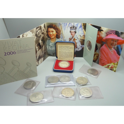 929 - Coins; ten GB Queen Elizabeth II commemorative crowns, including four £5 and one 1977 silver crown