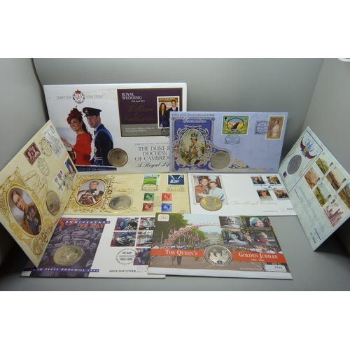 957 - Commemorative coins, coin collector's folders, coin covers, etc.