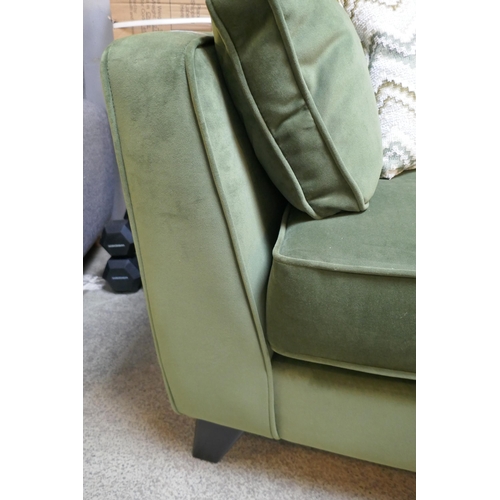 1540 - A Vincent plush vine two seater sofa RRP £1035