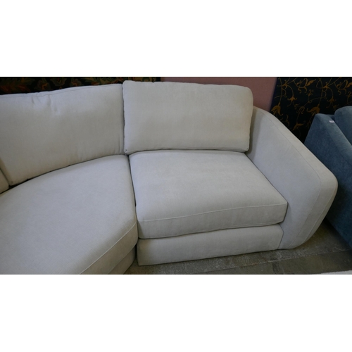 1559 - An Aspen Nuvole Sabbia large corner sofa