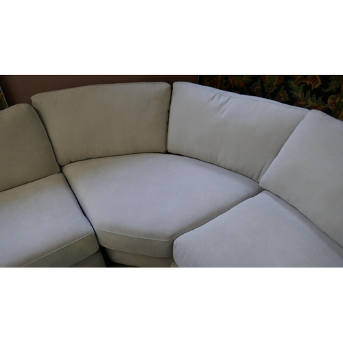 1559 - An Aspen Nuvole Sabbia large corner sofa