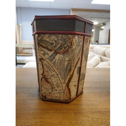 1595 - A hexagonal map themed paper bin