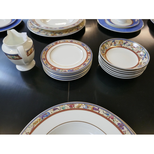 1612 - A Villeroy & Boch dinner service