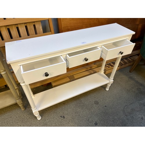 1621 - A white three drawer console table