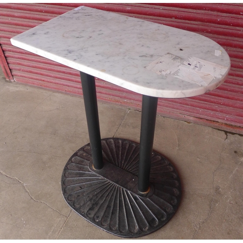 225 - A marble topped, cast iron based breakfast bar