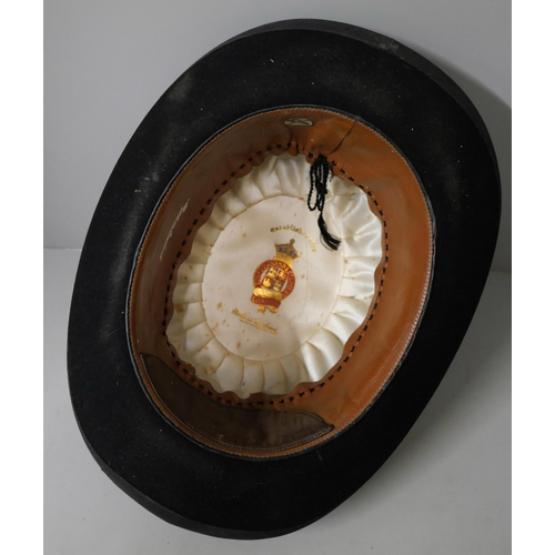 324 - A Thomas Townend & Co. bowler hat, 6 7/8 size