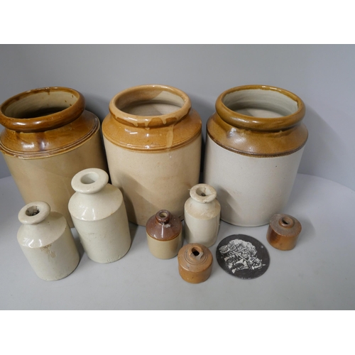 327 - Assorted stoneware jars