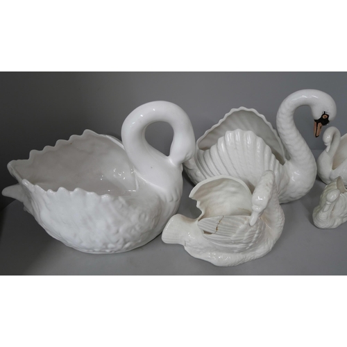 328 - A set of five graduated porcelain swans