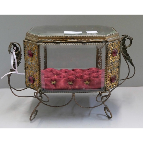 363 - A French gilt metal jewellery casket