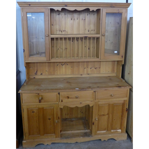 97 - A Victorian style pine dresser