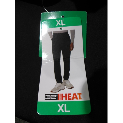 3035 - Assorted Men's 32° Heat Joggers - mixed size * this lot is subject to VAT