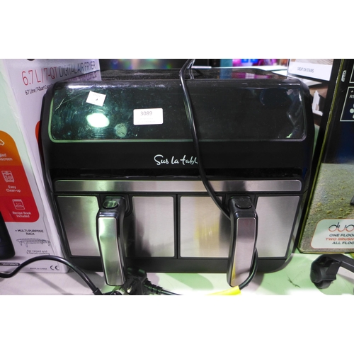 3089 - Sur La Table Air Fryer   (314-353) *This lot is subject to vat