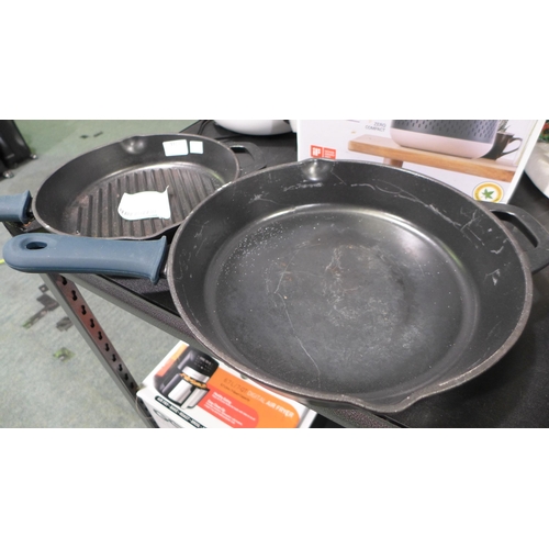 3311 - Tramontina Cast Iron Grill & Skillet   (313-67)   * This lot is subject to vat