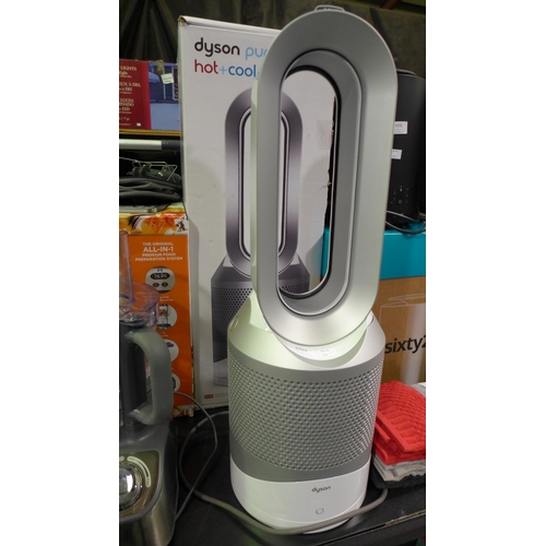 3333 - Dyson Pure Heat / Cool Tower Fan With Remote ( Model HP00), original RRP  £364.99 + vat (314-301) *T... 