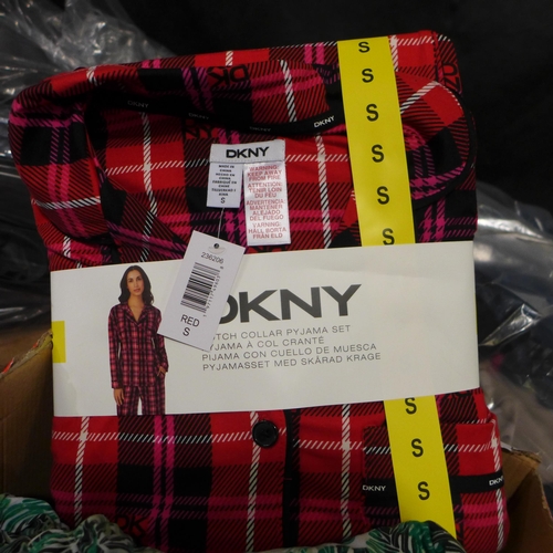 3382 - Assorted women's pyjamas including DKNY - various colours and sizes * this lot is subject to VAT