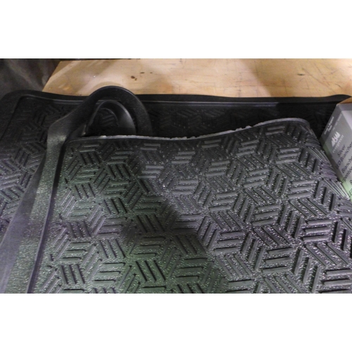 3409 - Two Primeur Boot Tray Mats, Led Bubble Branches (314-35,36,61) *This lot is subject to vat