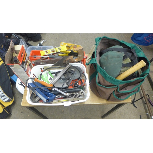 2012 - A large quantity of tools including hammers, pliers, a rivet gun, a blow torch, spirit levels, files... 