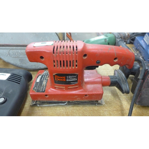 2053 - A quantity of electric power tools including draper 140w orbital sander, power devil, electric sande... 