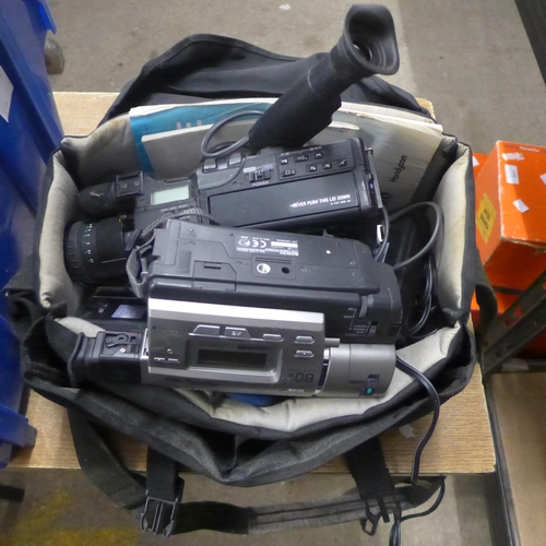 2081 - A large quantity of various cameras including: a Sony handicam (CCDF340E), a Sharp camcorder (VL-E34... 