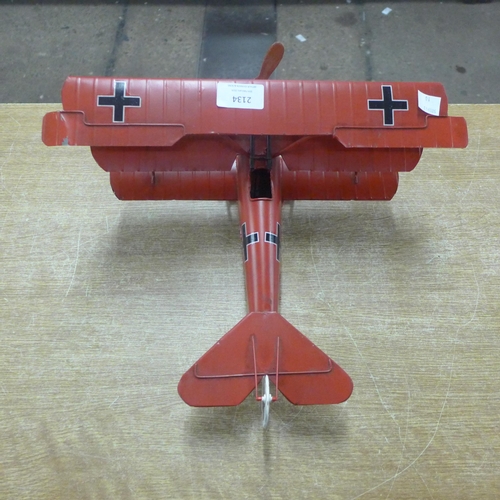 2134 - A tin plate tri-plane