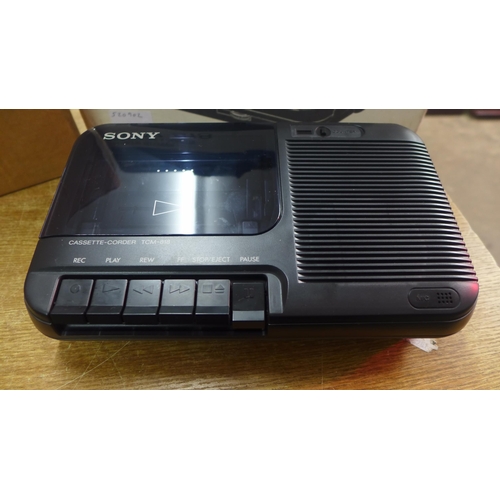 2175 - A Sony (TCM-818) cassette recorder and a quantity of cassette tapes, including No.1's from the 60s, ... 