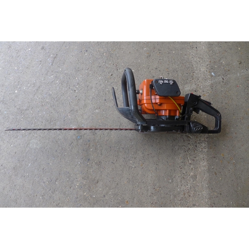 2218 - A Flymo hedge trimmer (HTL480)