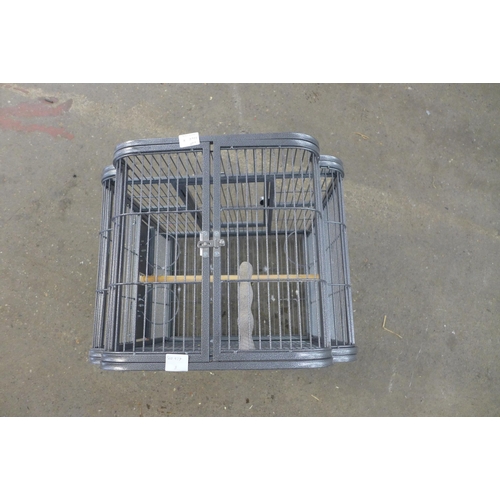 2248K - A metal bird cage with lock