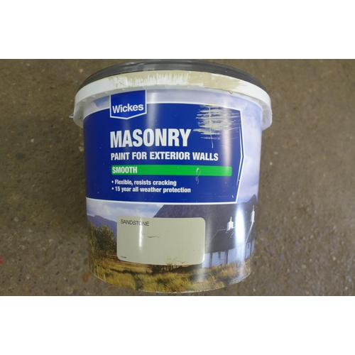 2267 - 4 x 5 ltr tubs of Wickes smooth finish exterior masonry paint (sandstone)