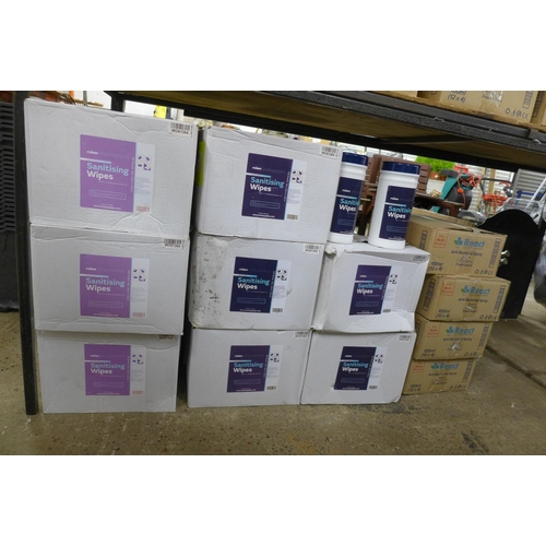 2321 - 14 Boxesd of sanitising wipes - 200 per box