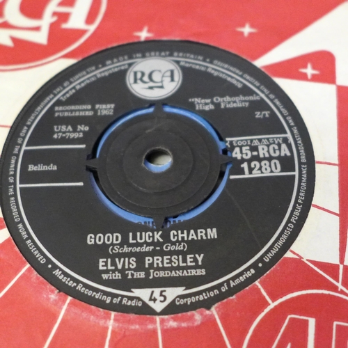 617 - 35 Elvis Presley EPs and 7