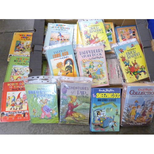 709 - A box of Enid Blyton novels