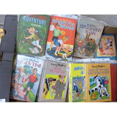 709 - A box of Enid Blyton novels