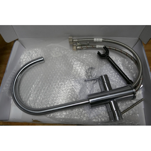 2503 - A Goodhome Zanthe kitchen mixer tap