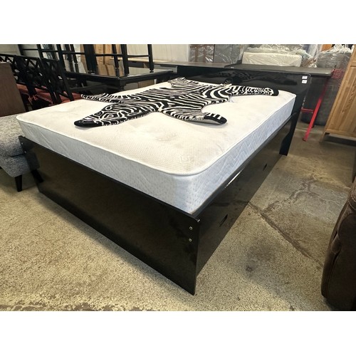 1539 - A black high gloss bed frame with storage drawers, mattress not included. *This lot is subject to VA... 