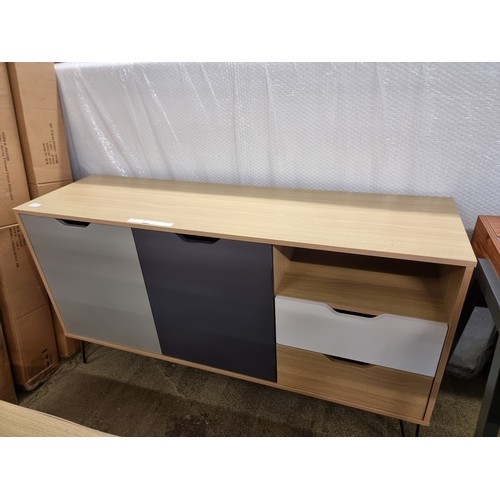 1549 - A Rainby sideboard - boxed