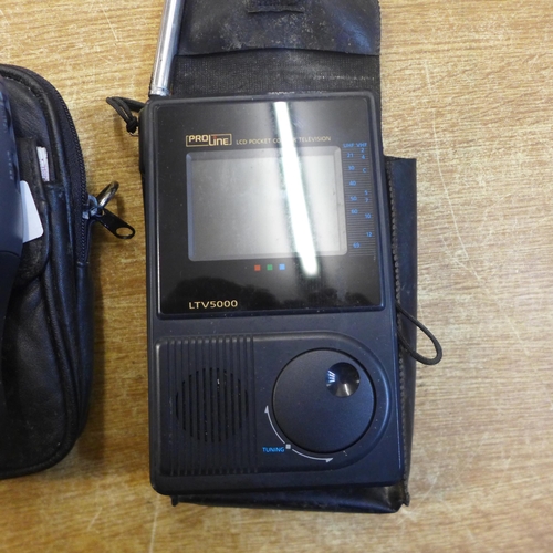 2161 - A quantity of assorted radios including a Philips (AZ102B) DC sound machine, a Roberts Elise DAB rad... 