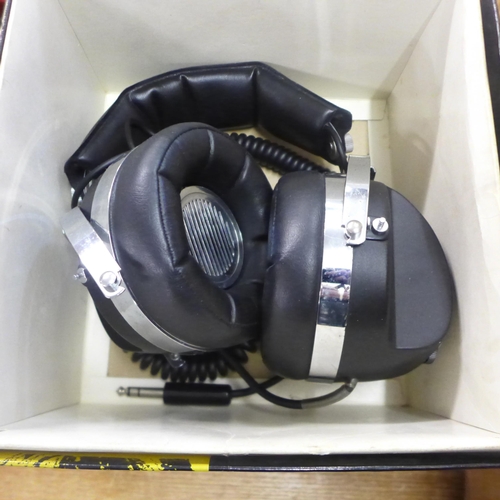 2120 - A box of approx. 15 pairs of studio style headphones