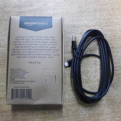 2135 - Amazon Basics fast charging USB cables, approx. 30 in a box, 9ft