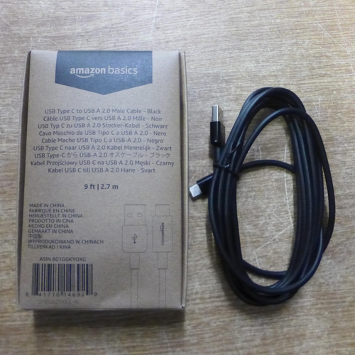 2136 - Amazon Basics fast charging USB cables, approx. 30 in a box, 9ft