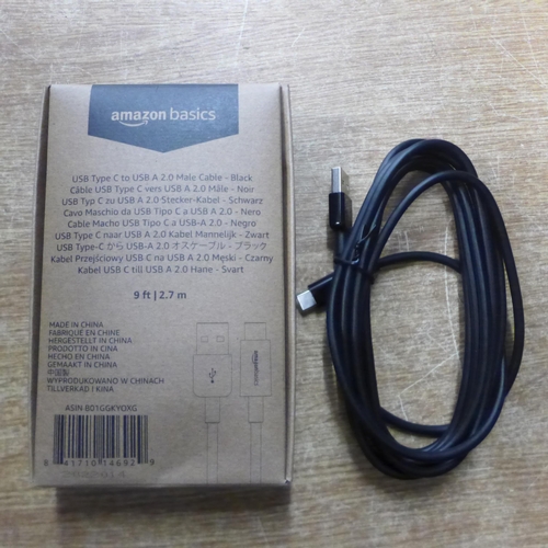 2137 - Amazon Basics fast charging USB cables, approx. 30 in a box, 9ft