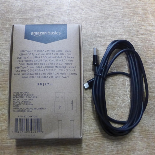 2138 - Amazon Basics fast charging USB cables, approx. 30 in a box, 9ft