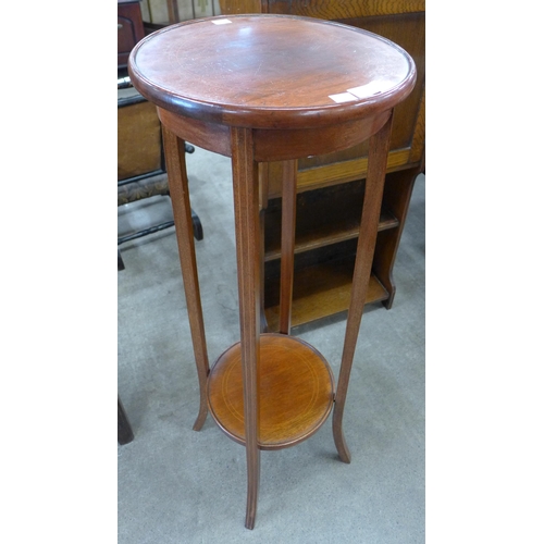 193 - An Edward VII inlaid mahogany circular jardiniere stand